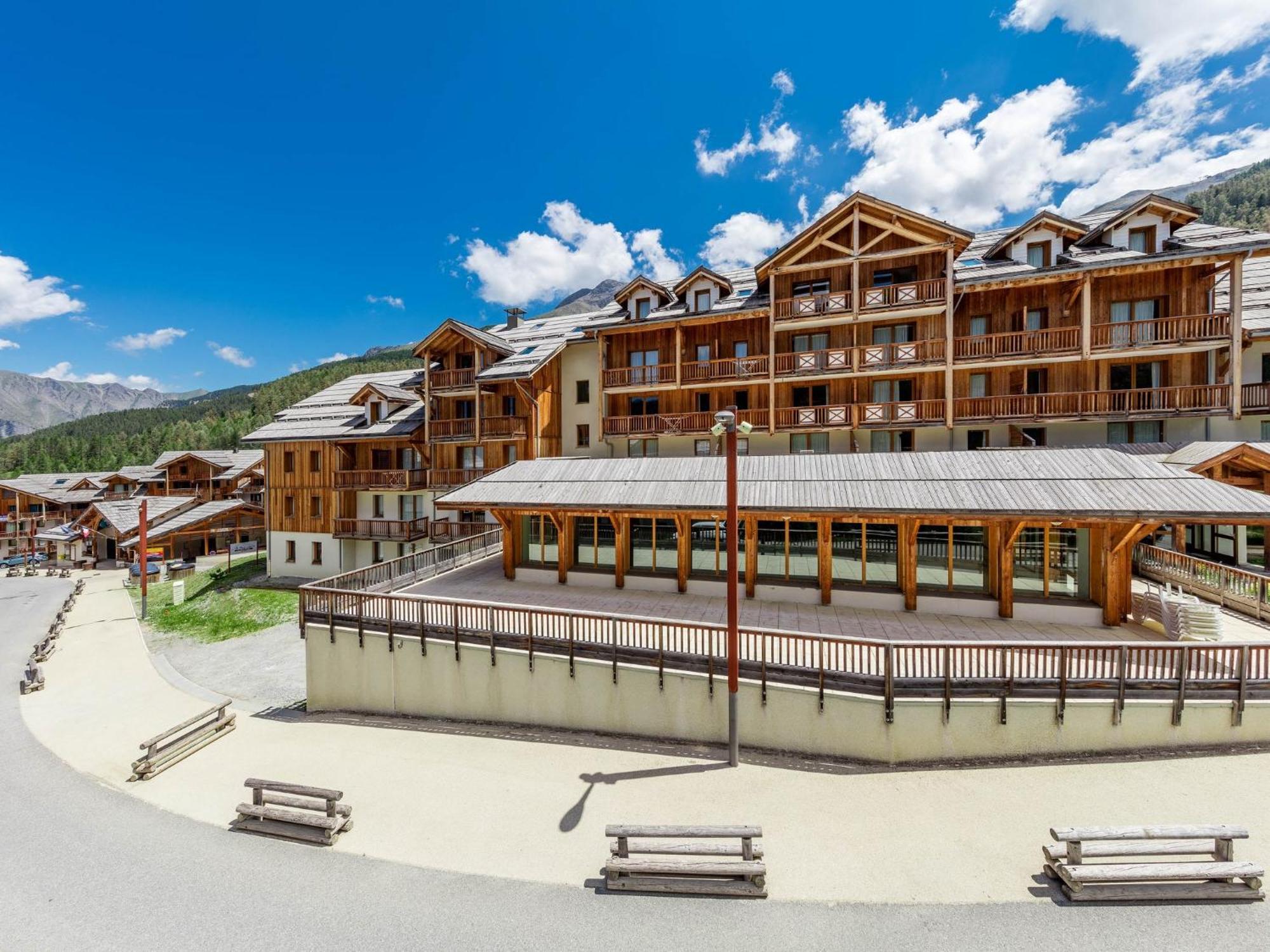 Sunweb Les Balcons De Bois Mean Les Orres Exterior foto
